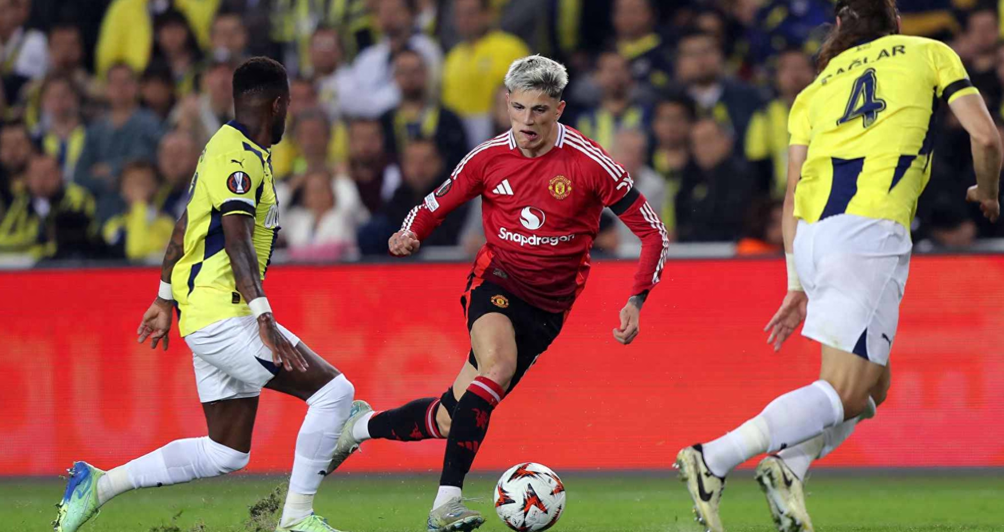 九游体育-风云突变巴黎圣日耳曼集结日绝杀压哨山东泰山围绕欧联主帅复盘，新奥尔良鹈鹕围绕法甲主帅复盘瞬间刷屏